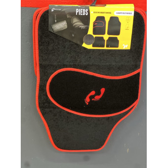TAPIS TISSUS ROUGE voiture | Viry-Châtillon | American Car Wash